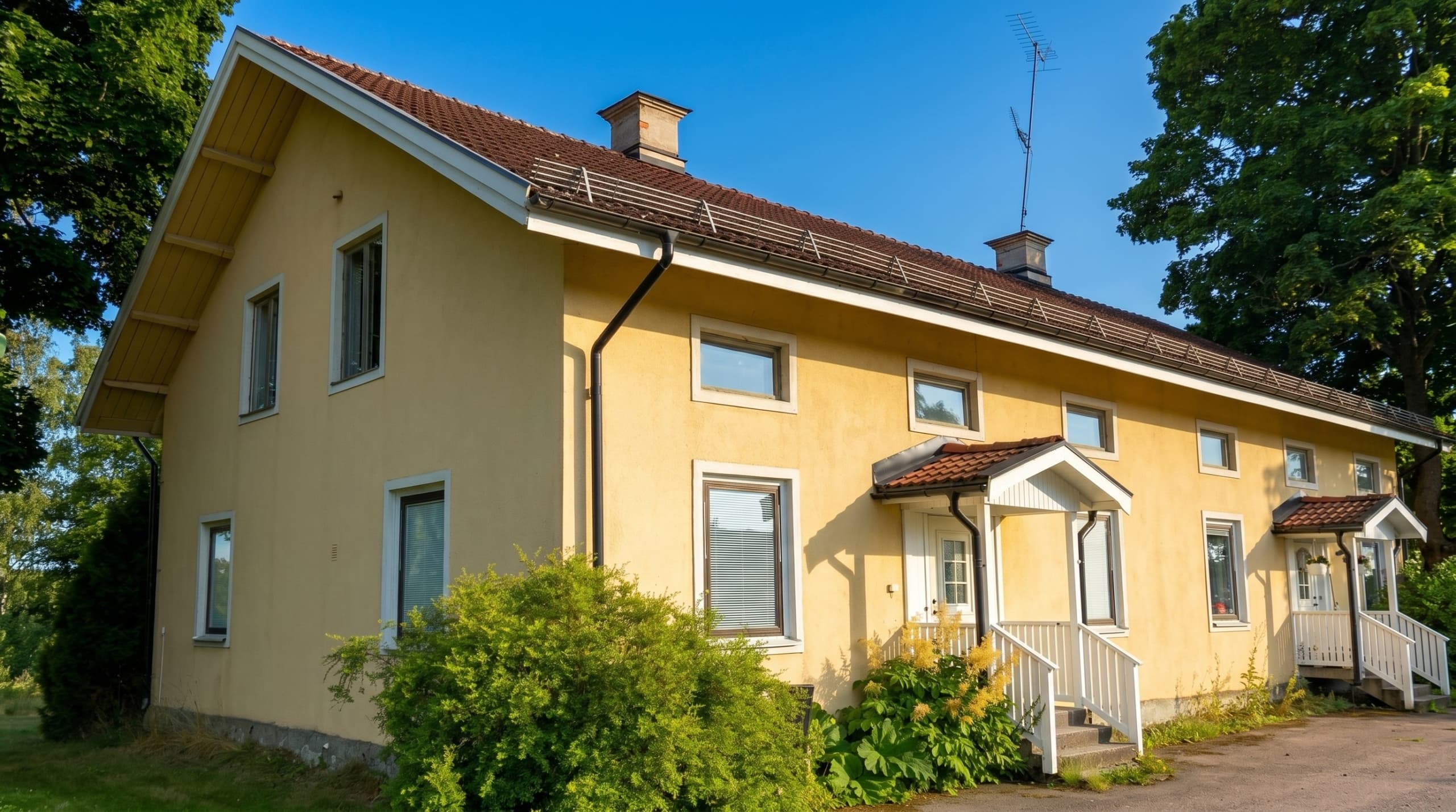 Hus på Vitabruksvägen 15 i By Kyrkby