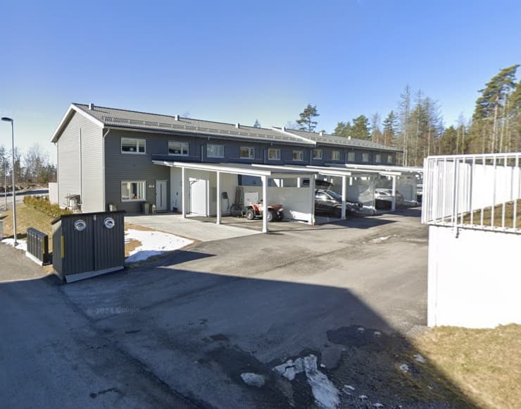 Radhus på Stensötavägen 43F i Svärtinge