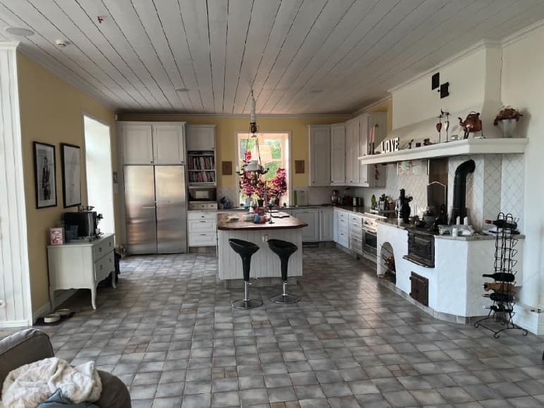 Hus på Eknäs 53 i Södertälje