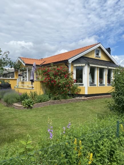 Radhus på Sleipnervägen 15 i Österskär