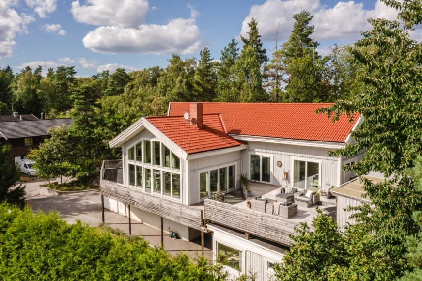 Hus på Rönninge Skolväg 39 i Rönninge
