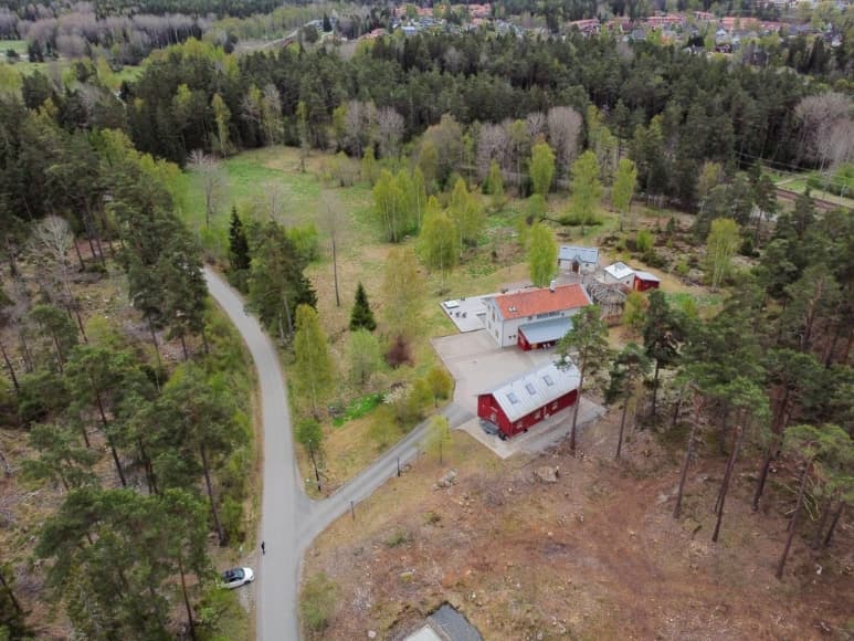 Hus på Efraimsbergsvägen 12 i Täby