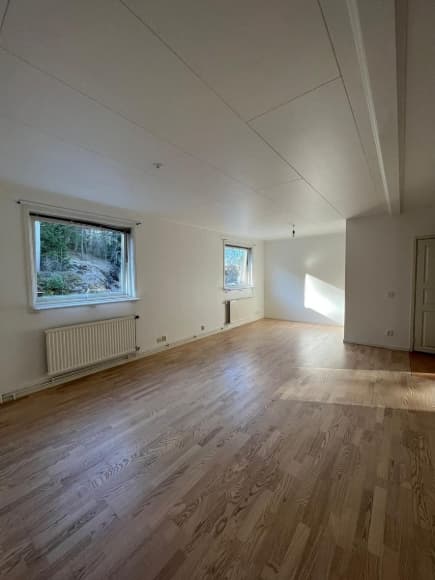 Hus på Helgedalsvägen 8 i Huddinge