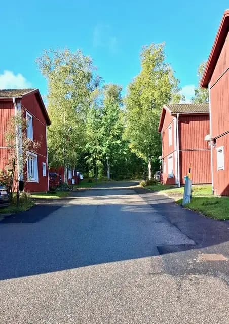 Hus på Svarvarlund i Lindesberg