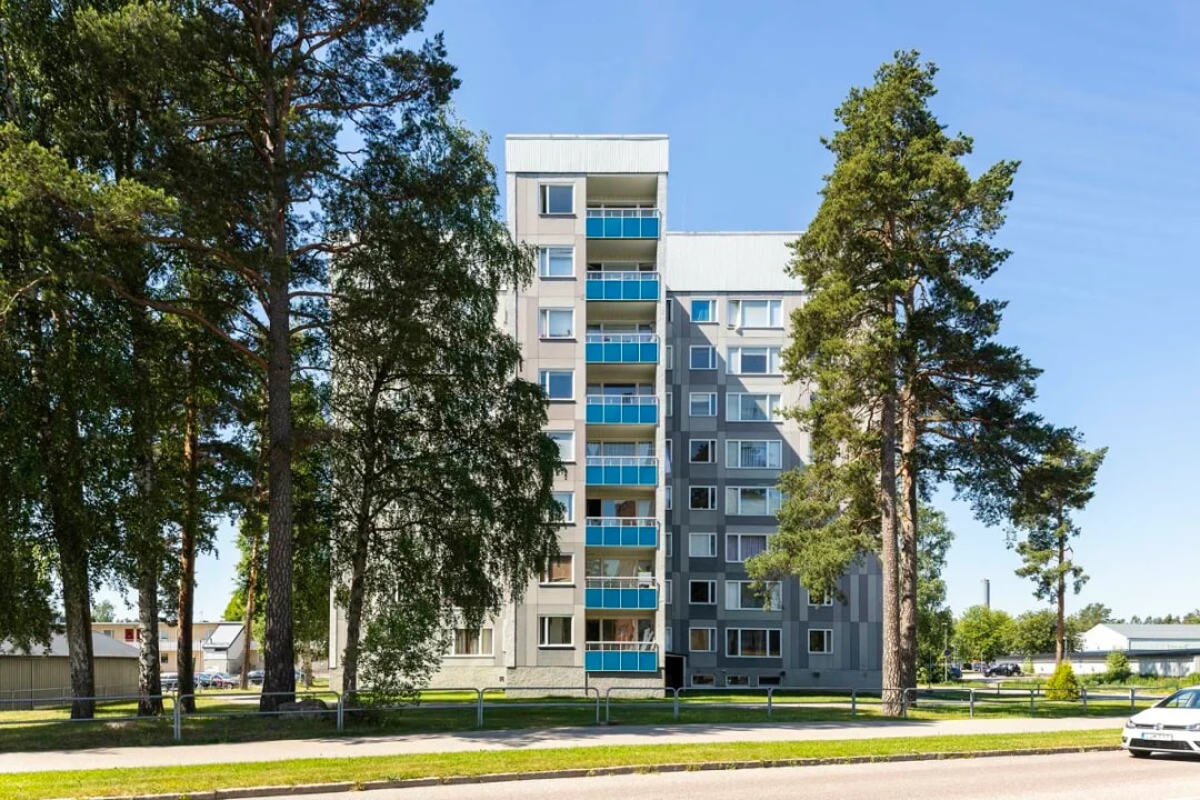 Svarvargatan 7 i Sandviken