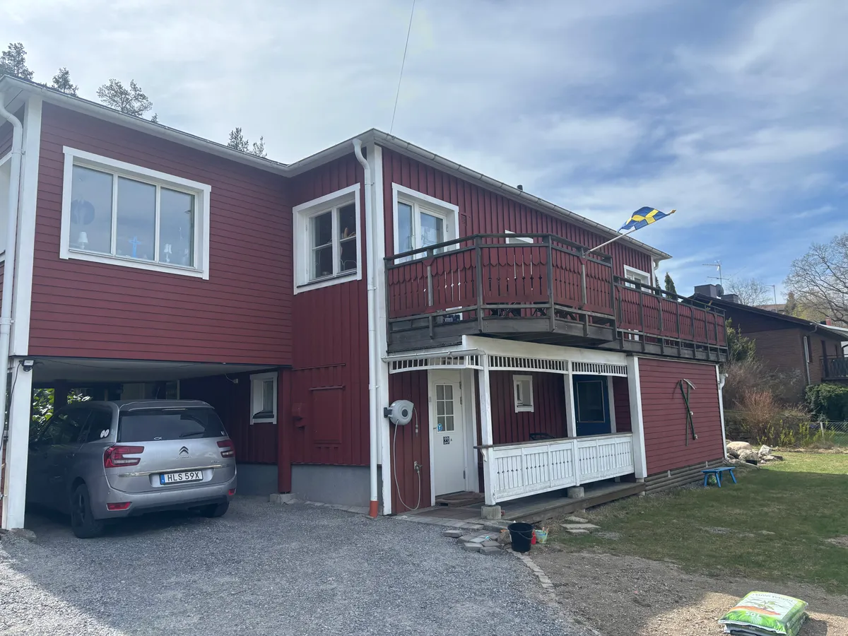 Skansbergsvägen i Huddinge
